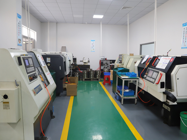 精密車床加工車間