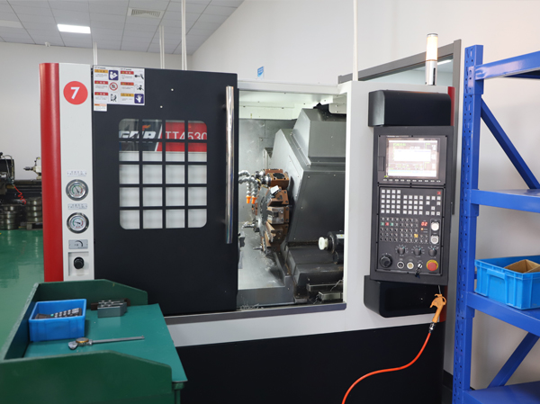 精密車床加工車間